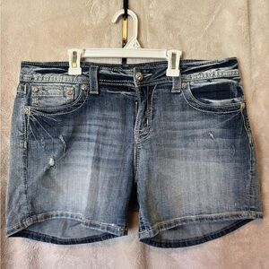 Miss Me women’s denim shorts SZ 33